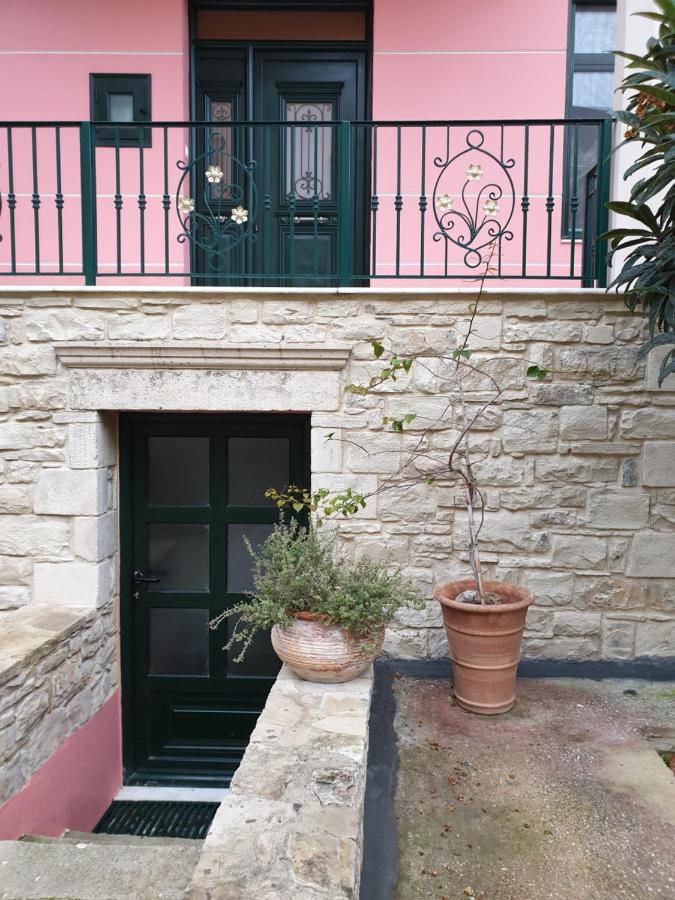 Arismari Apartment Moirai Exterior photo